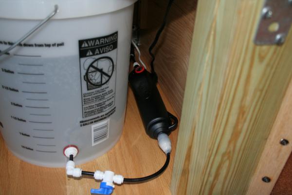 Hydor 200W in-line water heater