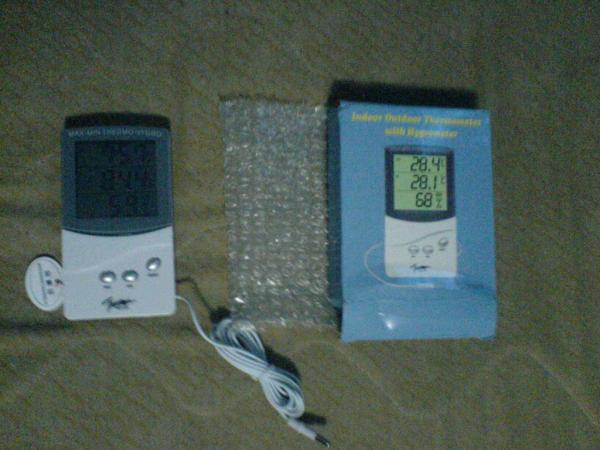 Indoor,Outdoor Thermometer with Hygrometer